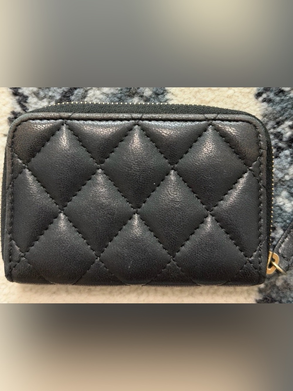 CHANEL Black Quilted Zip-Around Card Wallet with Gold CC - Picture 3 of 15